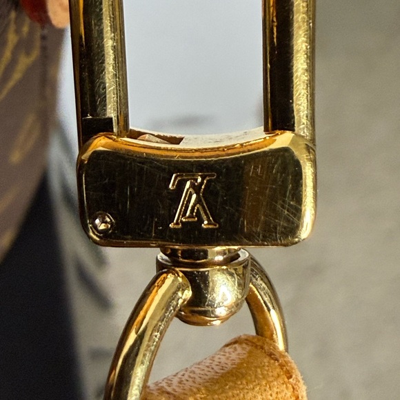 Louis Vuitton Monogram Canvas Neverfull BB Bag w/Strap - Picture 8 of 9